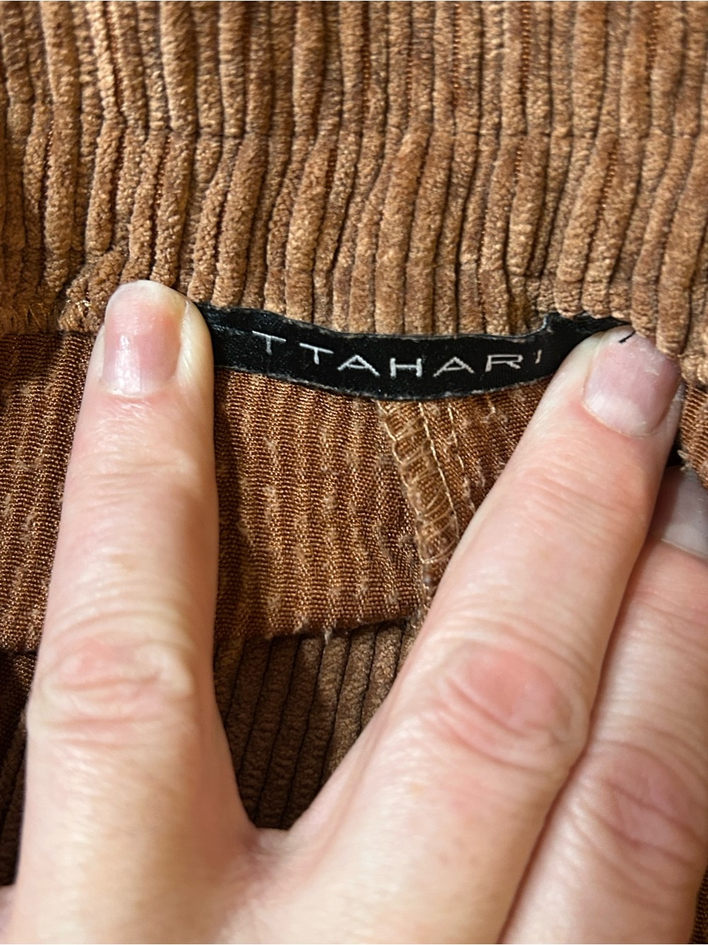 T Tahari Camel-Brown Wide-Leg Corduroy Pants Size 10 - Picture 9 of 15